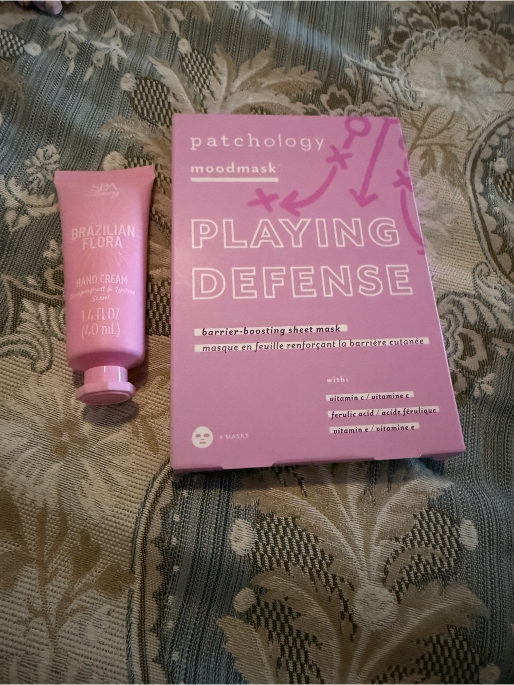 BRAZILIAN FLORA HAND CREAM & PATCHOLOGY PLAYING DEFENSE SHEET MASK SET